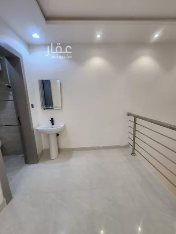 دور للبيع في شارع طريق الإمام مسلم , حي بدر, مدينة الرياض, منطقة الرياض صورة 5