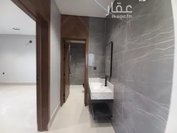فيلا للبيع في شارع إسماعيل القيسي, حي عكاظ, مدينة الرياض, منطقة الرياض صورة 3