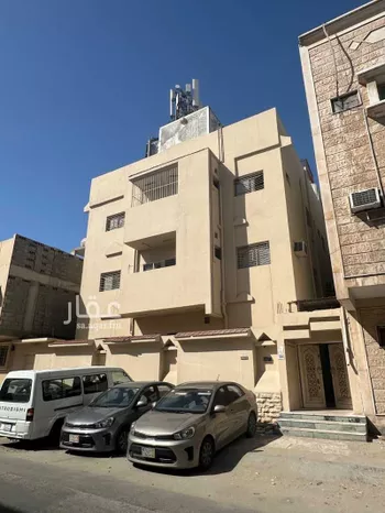 عمارة للبيع في شارع عبد الكريم السلمي, حي مدينة العمال, مدينة الدمام, المنطقة الشرقية صورة 2