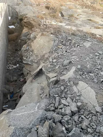 أرض للبيع في شارع 11119908, حي سلطانة, مدينة ابها, منطقة عسير صورة 4