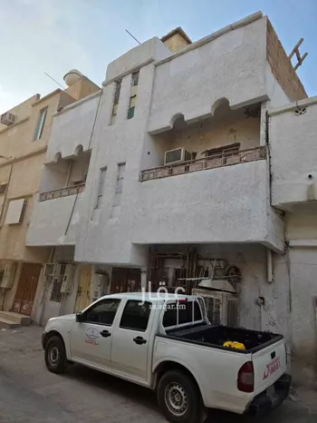 عمارة للبيع في شارع شجاع بن مفرج, حي أم الحمام الشرقي, مدينة الرياض, منطقة الرياض
