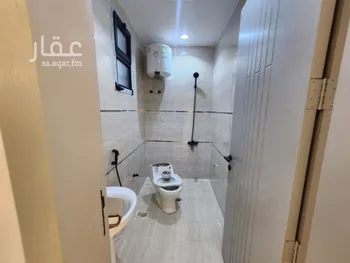 فيلا للبيع في شارع ابي الحسن الاغر, حي بدر, مدينة الرياض, منطقة الرياض صورة 2