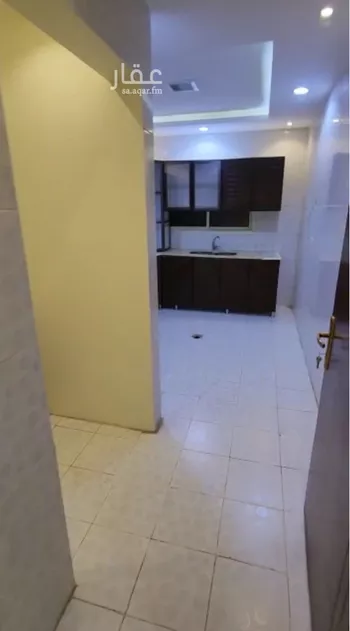 شقة للبيع في شارع أحمد بن علي بن السمين, حي المهدية, مدينة الرياض, منطقة الرياض صورة 5