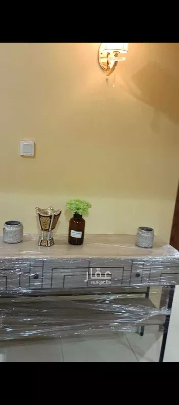 عمارة للإيجار في شارع خالد ابن هودة ابن ربيعة العامري, حي الوسيطة, مدينة الاحساء, المنطقة الشرقية