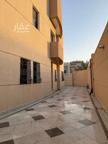 فيلا للبيع في شارع المختارة, حي الربيع, مدينة الرياض, منطقة الرياض صورة 2