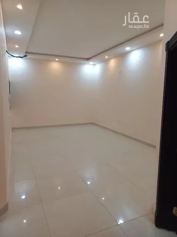 شقة للبيع في شارع سفيان بن الحكم, حي العوالي, مدينة الرياض, منطقة الرياض صورة 3
