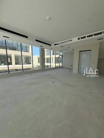 مكتب تجاري للإيجار في شارع الملك فهد بن عبدالعزيز سعود, حي الخور, مدينة الخبر, المنطقة الشرقية صورة 2