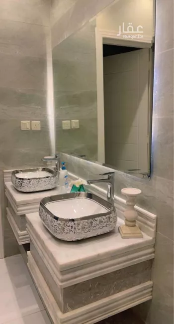 فيلا للبيع في شارع إسماعيل الأزدي, حي المونسية, مدينة الرياض, منطقة الرياض صورة 2