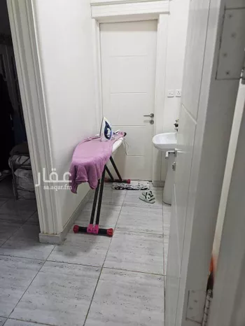 فيلا للإيجار في شارع الظهرية ، حي اشبيلية ، الرياض ، منطقة الرياض صورة 3