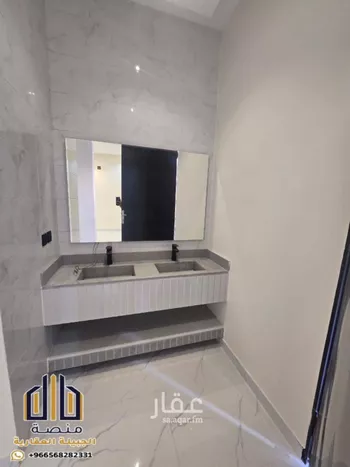 دور للبيع في شارع الجارودية, حي الدار البيضاء, مدينة الرياض, منطقة الرياض صورة 3