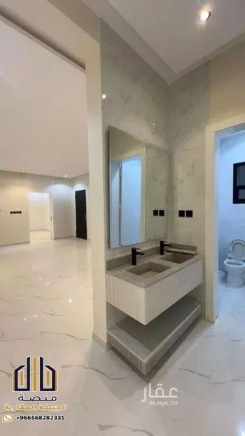 دور للبيع في شارع الجارودية, حي الدار البيضاء, مدينة الرياض, منطقة الرياض صورة 3