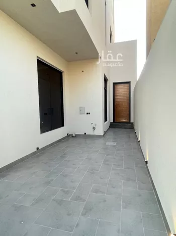 فيلا للبيع في شارع ابن دقيقه, حي المهدية, مدينة الرياض, منطقة الرياض صورة 3