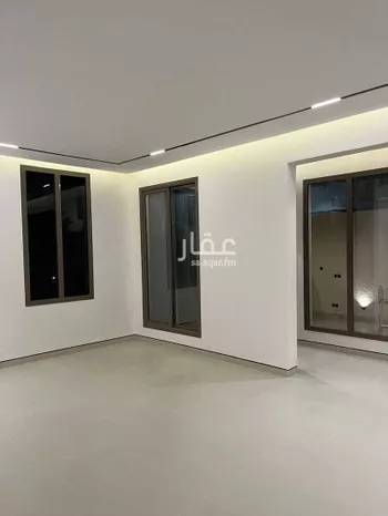 فيلا للبيع في شارع قطب الدين بن السلطان, حي المهدية, مدينة الرياض, منطقة الرياض صورة 5