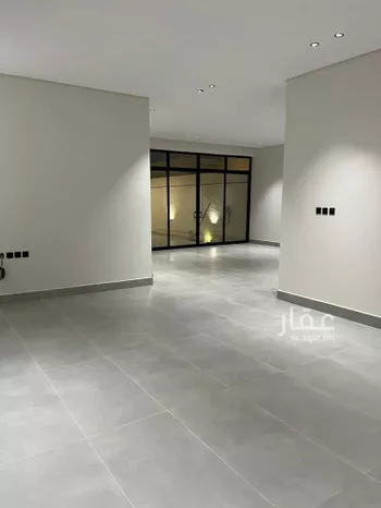 فيلا للبيع في شارع ابن دقيقه, حي المهدية, مدينة الرياض, منطقة الرياض صورة 2