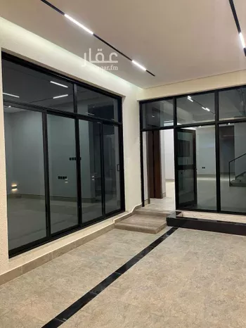 فيلا للبيع في شارع محمد بن أبي بكر القيم, حي المهدية, مدينة الرياض, منطقة الرياض صورة 4