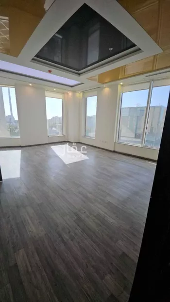 محل للبيع في شارع طريق الملك عبدالله الفرعي, حي البغدادية الغربية, مدينة جدة, منطقة مكة المكرمة صورة 2