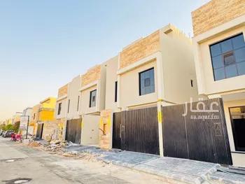 فيلا للبيع في شارع القنا, حي المونسية, مدينة الرياض, منطقة الرياض