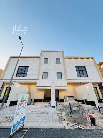 دور للبيع في شارع الصحابه, حي المونسية, مدينة الرياض, منطقة الرياض صورة 2