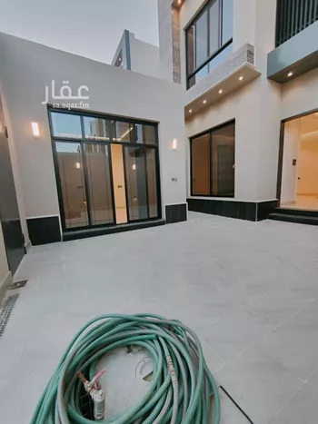 فيلا للبيع في شارع عبدالقدوس الانصاري, حي الرمال, مدينة الرياض, منطقة الرياض صورة 2