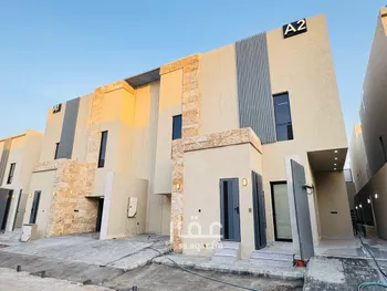 دور للبيع في شارع القاربة, حي الرمال, مدينة الرياض, منطقة الرياض