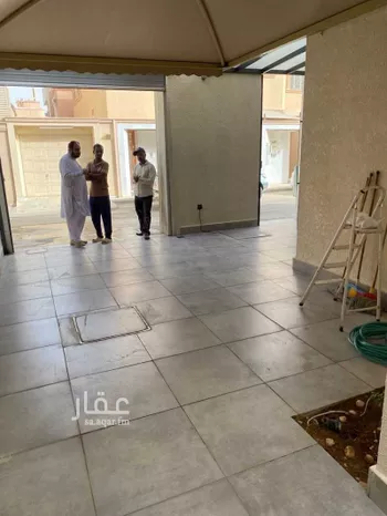 دور للبيع في شارع ابن نجيم, حي السويدي, مدينة الرياض, منطقة الرياض صورة 2