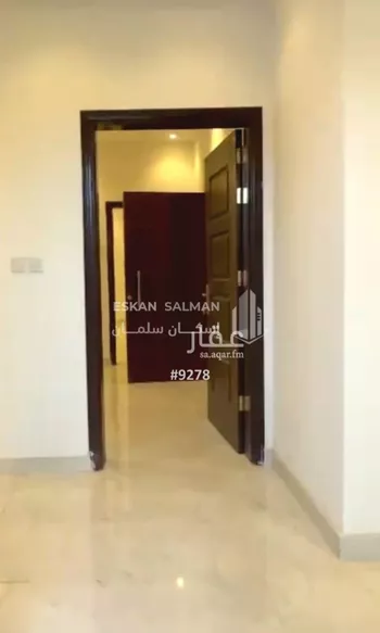 فيلا للبيع في شارع المشرف بن المؤيد, حي الرحمانية, مدينة جدة, منطقة مكة المكرمة صورة 2