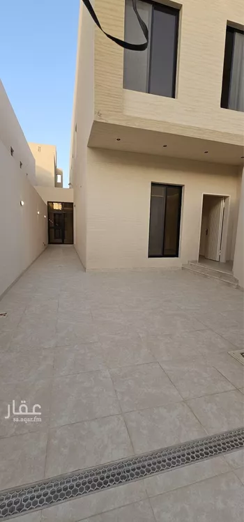 دور للبيع في شارع الصفار الذهبي, حي عكاظ, مدينة الرياض, منطقة الرياض صورة 2