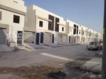 فيلا للبيع في شارع ابن الطيلسان القرطبي, حي عكاظ, مدينة الرياض, منطقة الرياض صورة 5