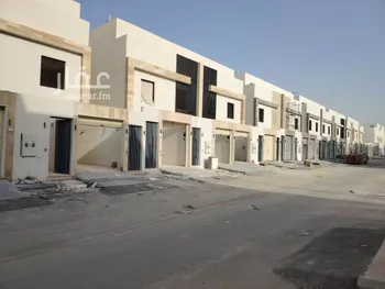 فيلا للبيع في شارع ابن الطيلسان القرطبي, حي عكاظ, مدينة الرياض, منطقة الرياض صورة 4