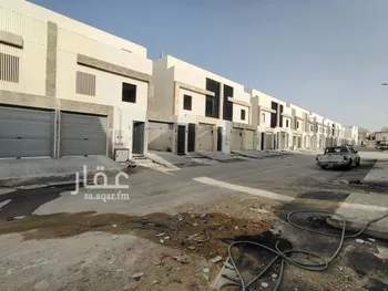 فيلا للبيع في شارع ابن الطيلسان القرطبي, حي عكاظ, مدينة الرياض, منطقة الرياض صورة 3