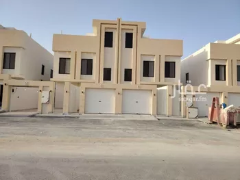 دور للبيع في شارع عبدالخالق الصابوني, حي عكاظ, مدينة الرياض, منطقة الرياض صورة 2