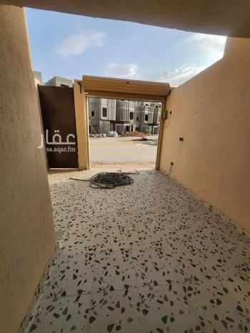فيلا للبيع في شارع راجح بن قتادة, حي بدر, مدينة الرياض, منطقة الرياض صورة 2
