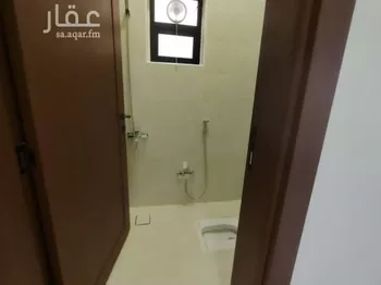 دور للبيع في شارع عبدالله بن أبي البركات, حي عكاظ, مدينة الرياض, منطقة الرياض صورة 4