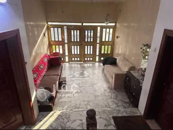 عمارة للبيع في شارع الحسن بن محمد الخلال, حي الواحة, مدينة جدة, منطقة مكة المكرمة صورة 2