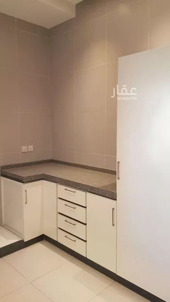 شقة للإيجار في شارع أحمد بن أبي بكر بن عقيل العلوي, حي عرقة, مدينة الرياض, منطقة الرياض صورة 3