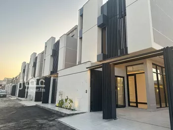 فيلا للبيع في شارع رقم 314, حي الرمال, مدينة الرياض, منطقة الرياض صورة 4