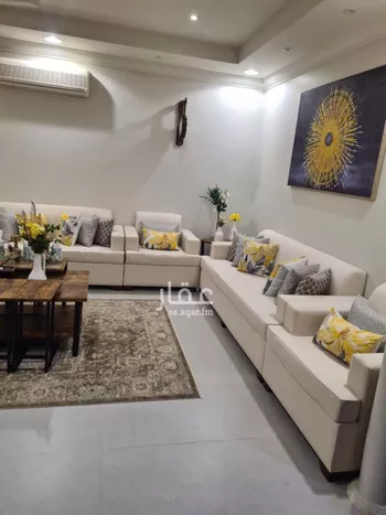 فيلا للبيع في شارع الجبيل, حي العاصمة, مدينة امارة منطقة الرياض - الدرعيه, منطقة الرياض صورة 2