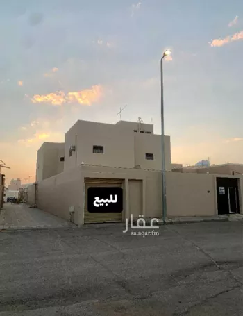 فيلا للبيع في شارع جابر الخزرجي, حي المطار, مدينة الرس, منطقة القصيم صورة 2