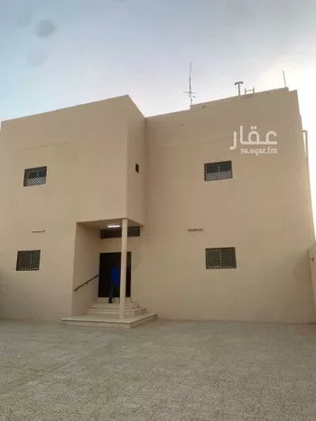 فيلا للبيع في شارع جابر الخزرجي, حي المطار, مدينة الرس, منطقة القصيم صورة 3
