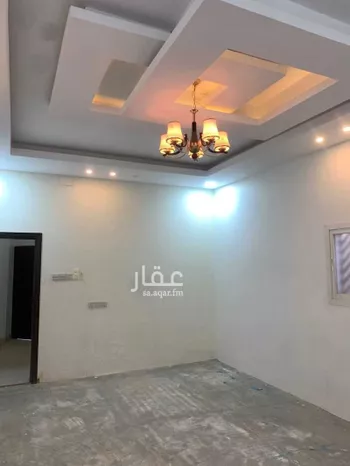 فيلا للبيع في شارع جابر الخزرجي, حي المطار, مدينة الرس, منطقة القصيم صورة 4