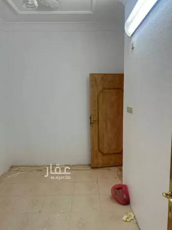 شقة للإيجار في شارع العيادة ، حي المحالة ، ابها ، منطقة عسير