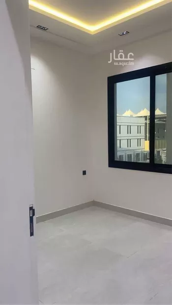 فيلا للإيجار في شارع الحافظ بن حجر, حي القيروان, الرياض صورة 4