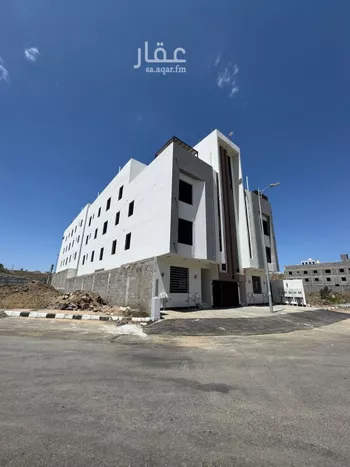 شقة للبيع في شارع جزيرة تاروت, حي البديع, مدينة ابها, منطقة عسير