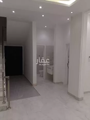 فيلا للبيع في شارع ابن القطاع, حي المهدية, مدينة الرياض, منطقة الرياض صورة 4