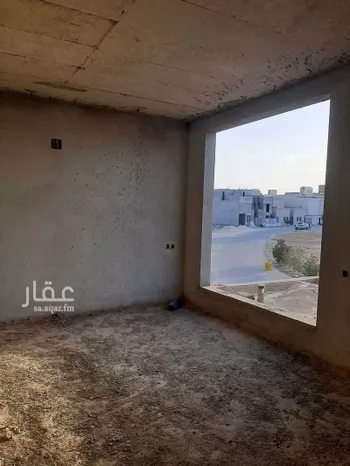 فيلا للبيع في شارع يحيى البانياسي, حي المهدية, مدينة الرياض, منطقة الرياض صورة 4