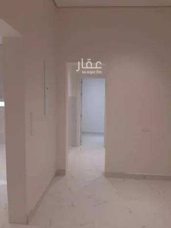 فيلا للبيع في شارع أبي الريحان البيروني, حي المهدية, مدينة الرياض, منطقة الرياض صورة 2
