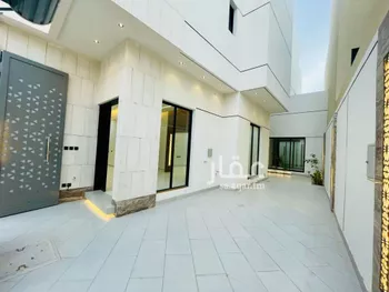 فيلا للبيع في شارع أحمد بن عبداللطيف السنبسي, حي المهدية, مدينة الرياض, منطقة الرياض صورة 3