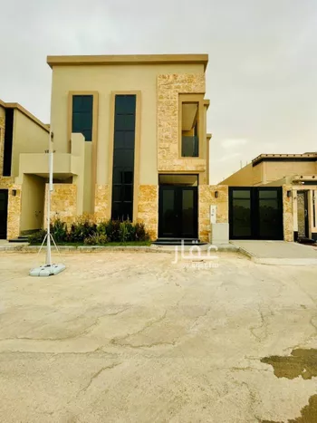 فيلا للبيع في شارع السيل الكبير, حي المهدية, مدينة الرياض, منطقة الرياض صورة 2