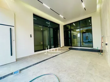 فيلا للبيع في شارع فؤاد سزكين, حي المهدية, مدينة الرياض, منطقة الرياض صورة 4