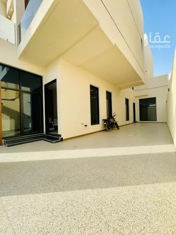 فيلا للبيع في شارع أبي عروه, حي المهدية, مدينة الرياض, منطقة الرياض صورة 5